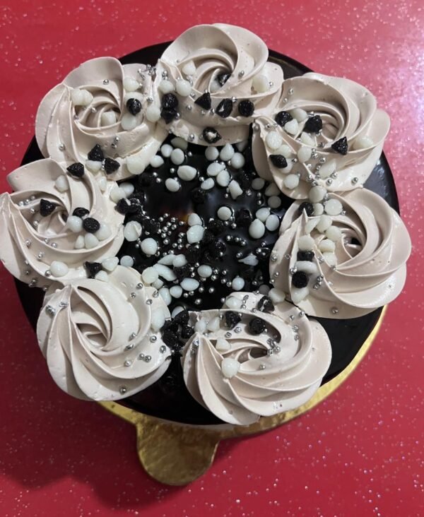 Rich Chocolate Cake (1 Pound)