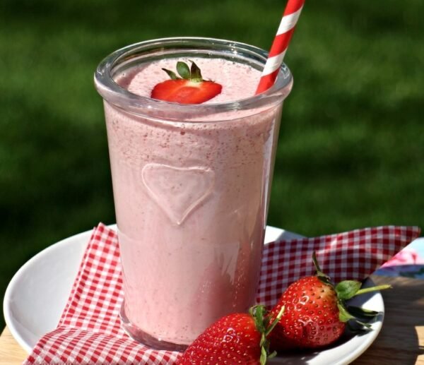 Strawberry Flavour shake